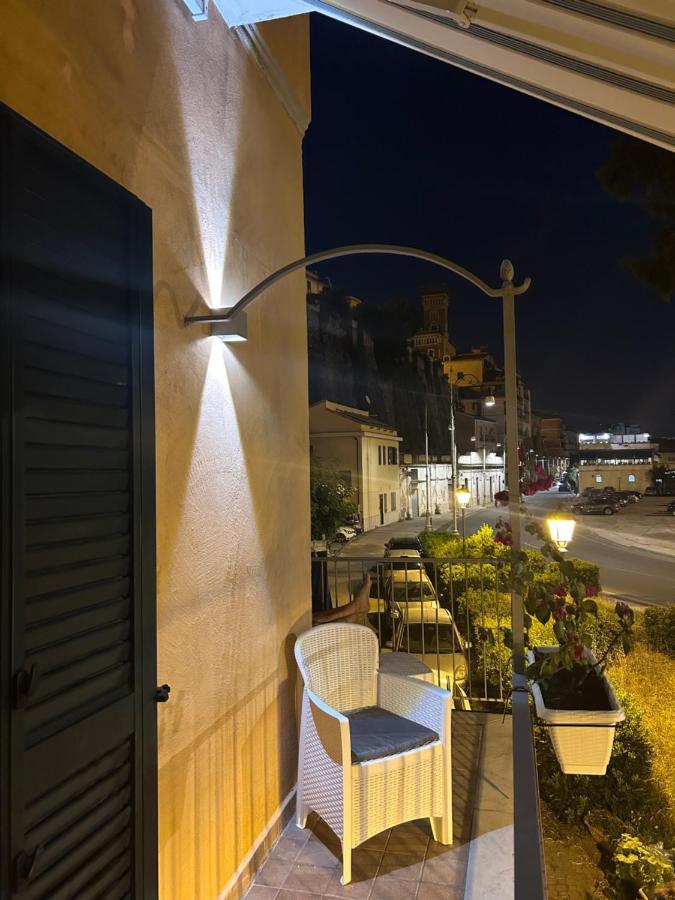 Sissi House Salerno Διαμέρισμα Εξωτερικό φωτογραφία